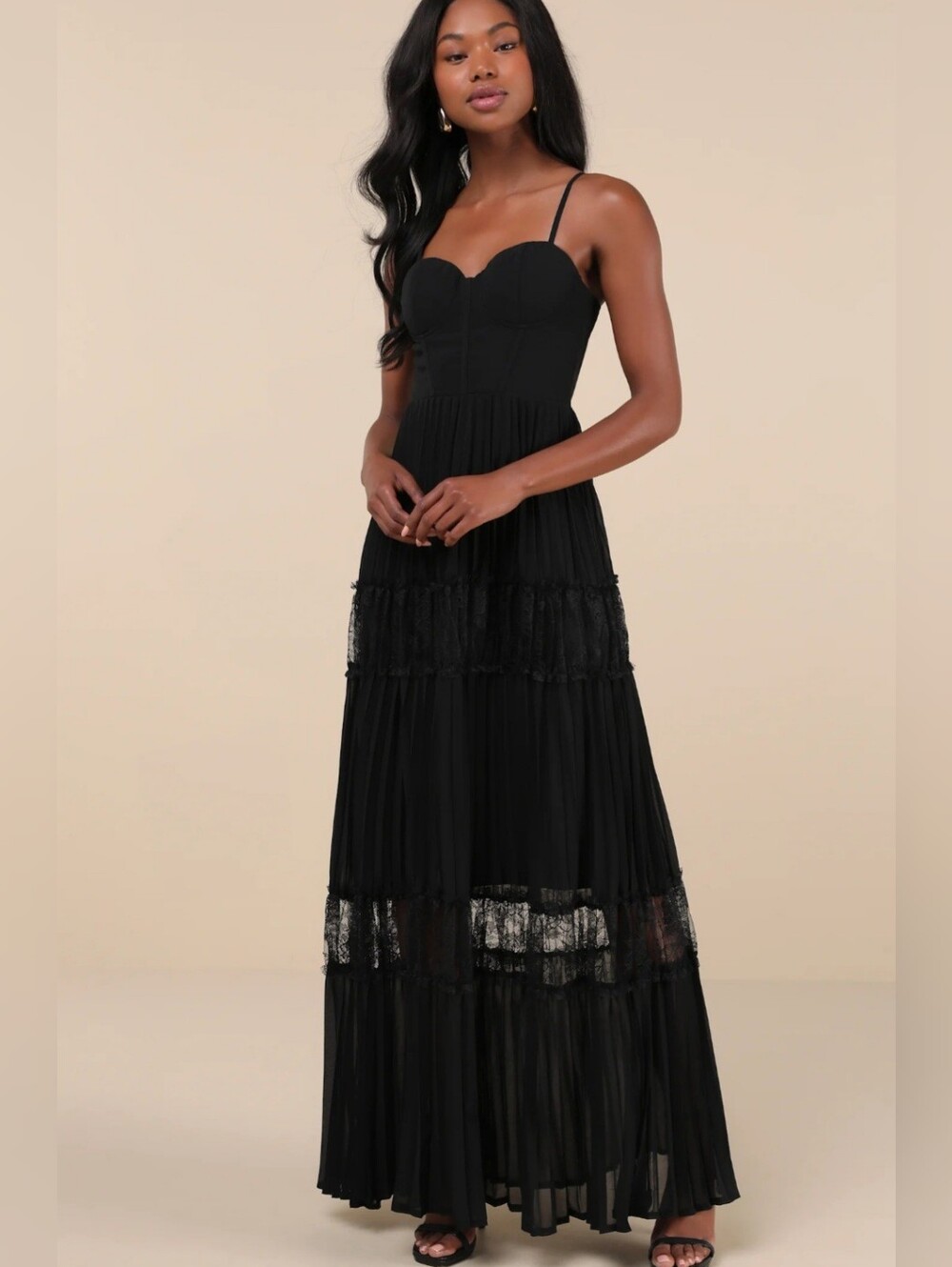 Lulu's Black Lace-Tiered Sweetheart Maxi Dress